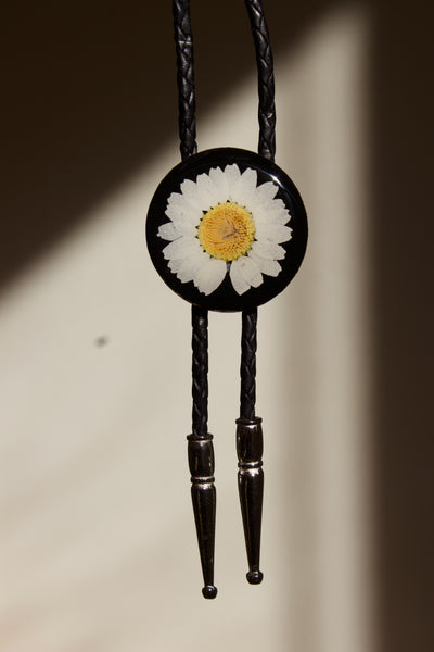 Daisy Bolo Tie - Black/Black