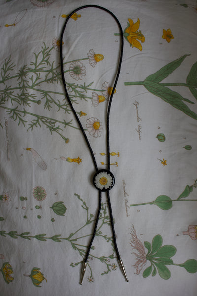 Daisy Bolo Tie - Black/Black